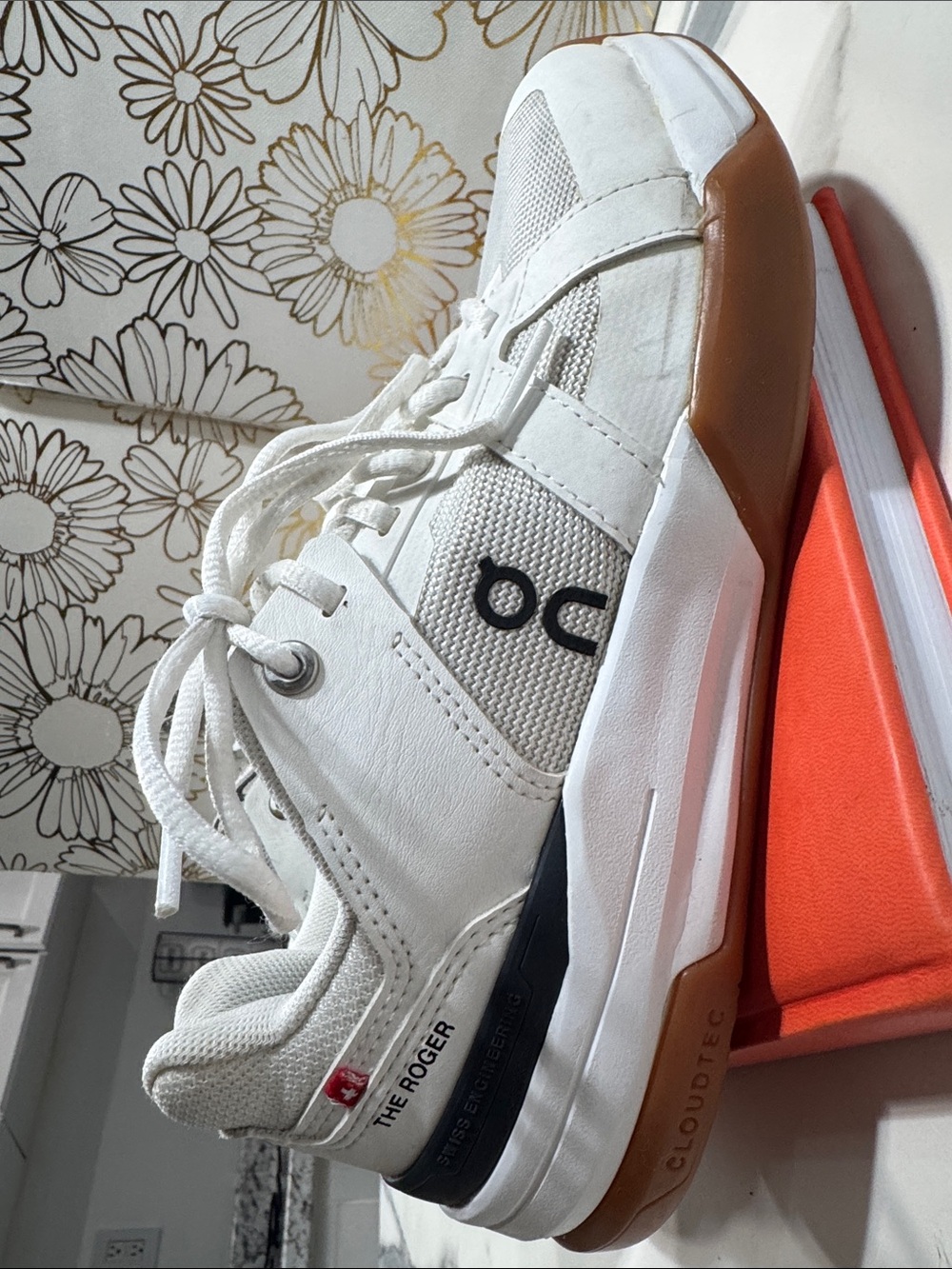 On the Rober clubhouse Pro‎ White Cloudtec Sneakers